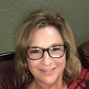 Meet your Posher, Becky